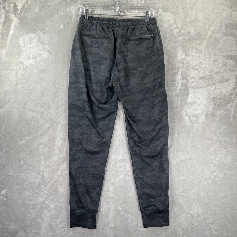 Vuori Pants mens Small 29x29 Sunday Performance Jogger Camo AOP Athletic Tapered